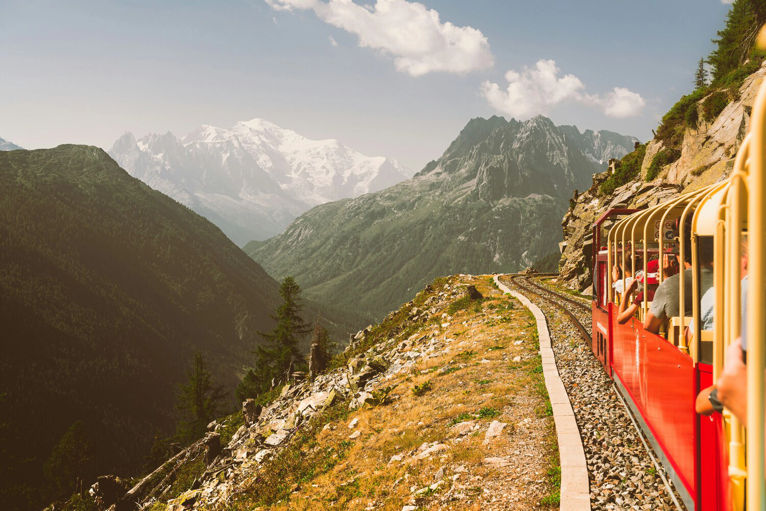 Narrow mountain pass